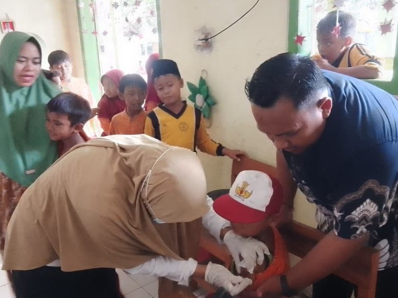 Imunisasi Difteri Titanus di SDN 3 Seletreng